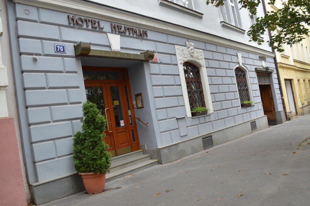Hotel Hejtman Прага Экстерьер фото